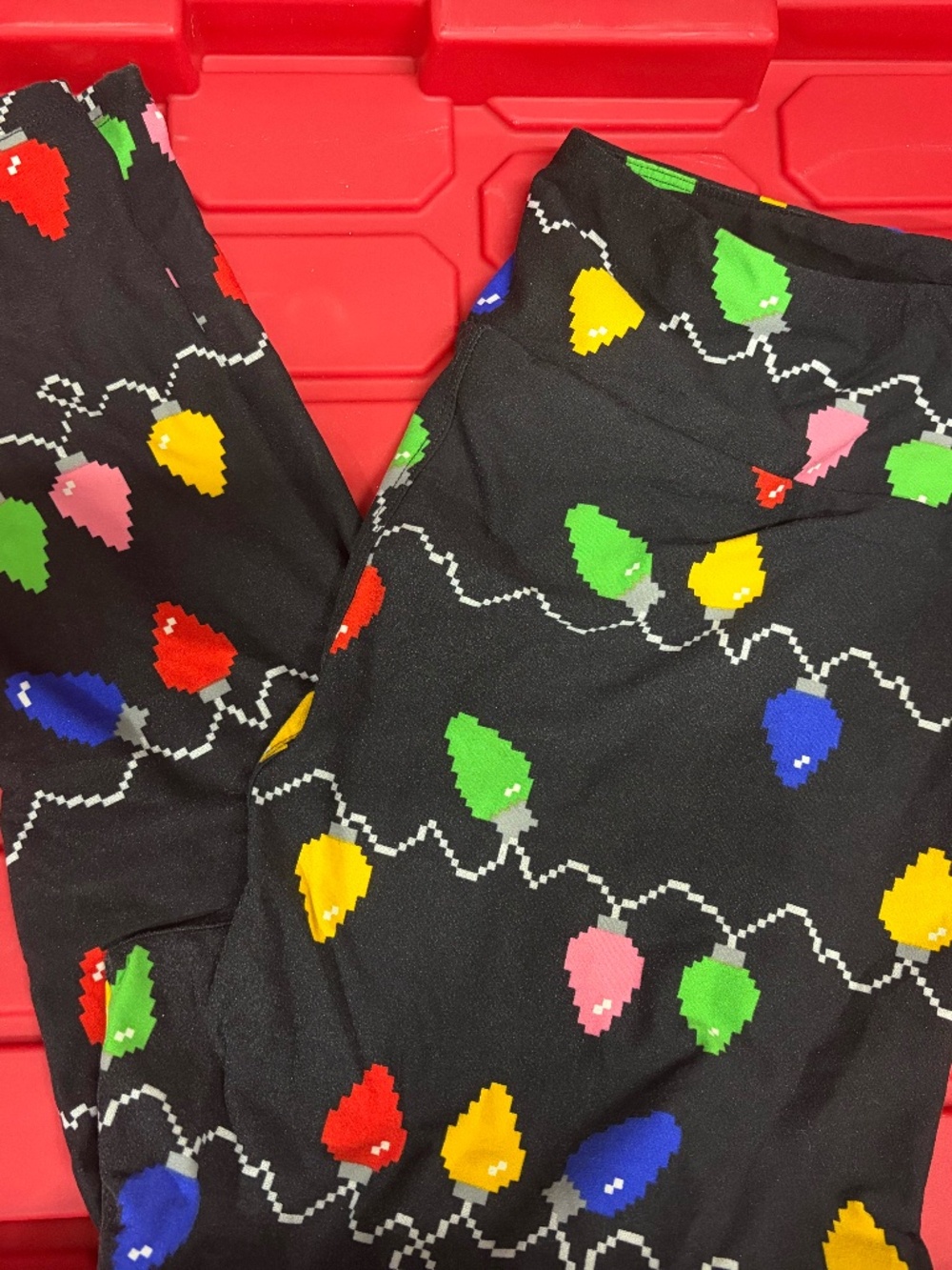 Lularoe TC (size 12-18) Christmas Lights Leggings